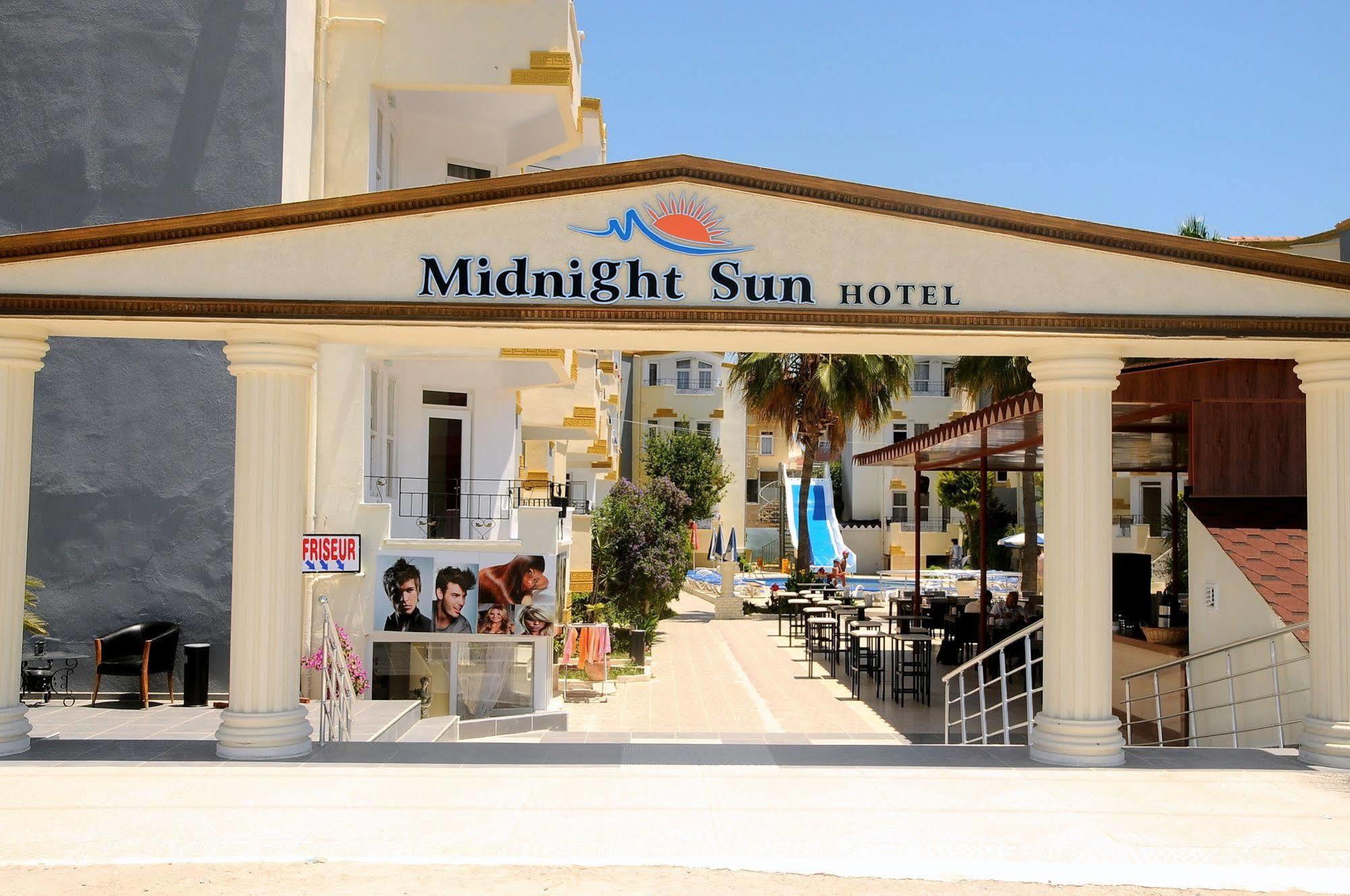 Midnight Sun Hotel Side Kültér fotó
